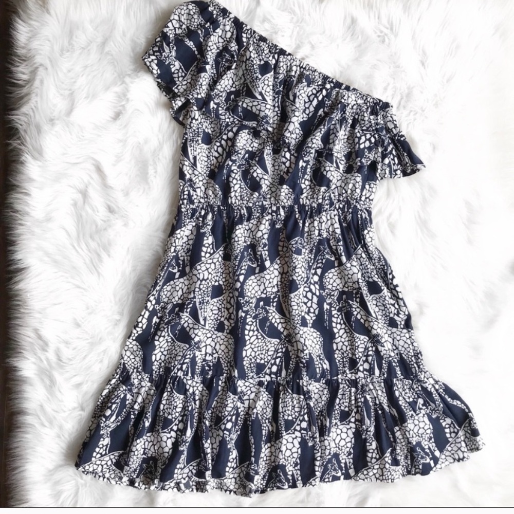 Reposh: Crown and Ivy Giraffe one shoulder dress